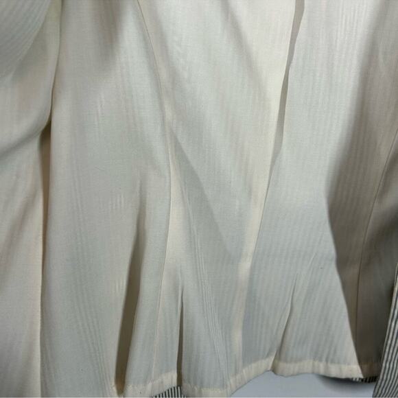 The Limited Heather Grey Pinstripe Blazer | Single Button | Size Medium - Picture 11 of 16